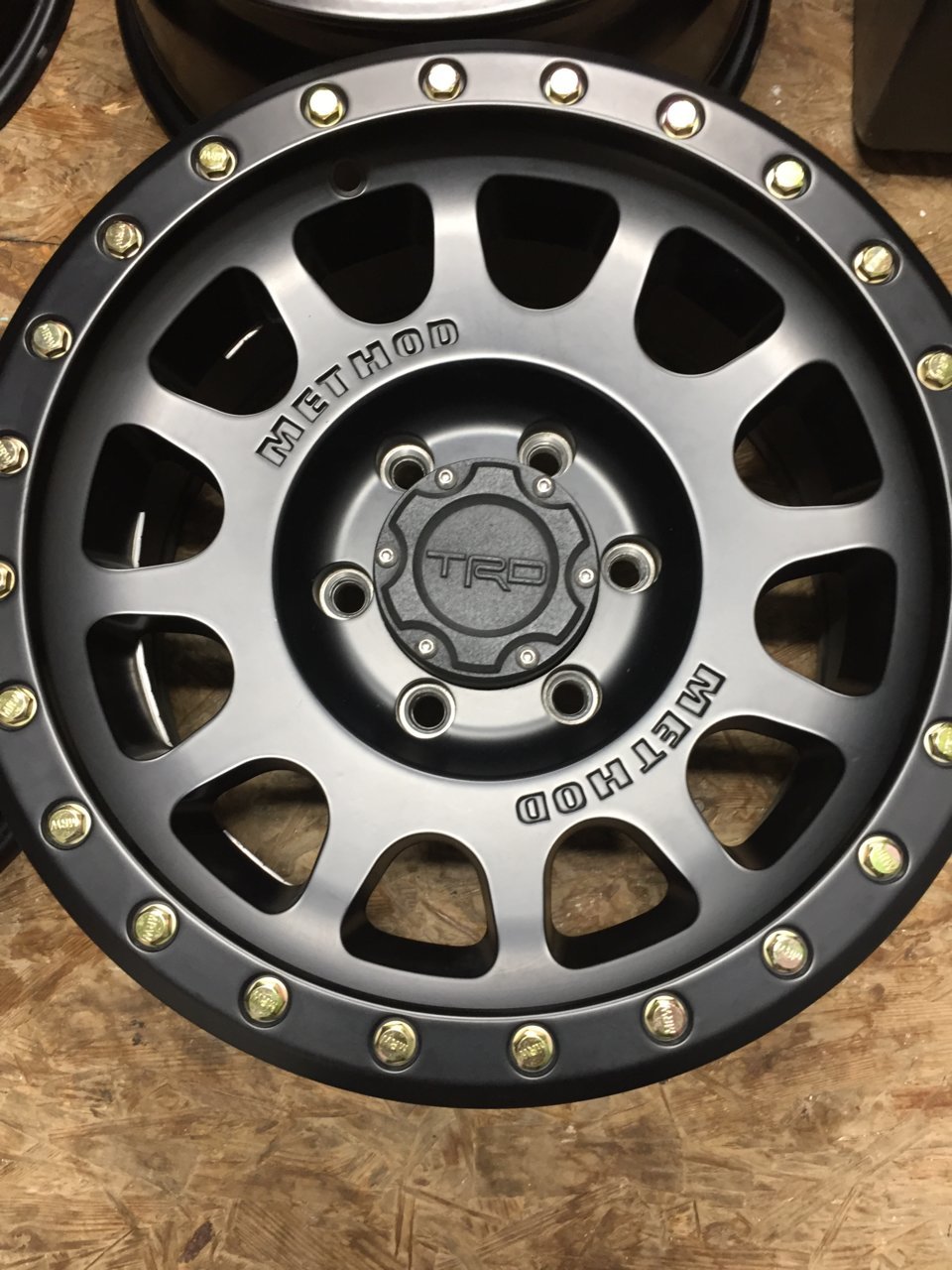 1_wheels2.jpg