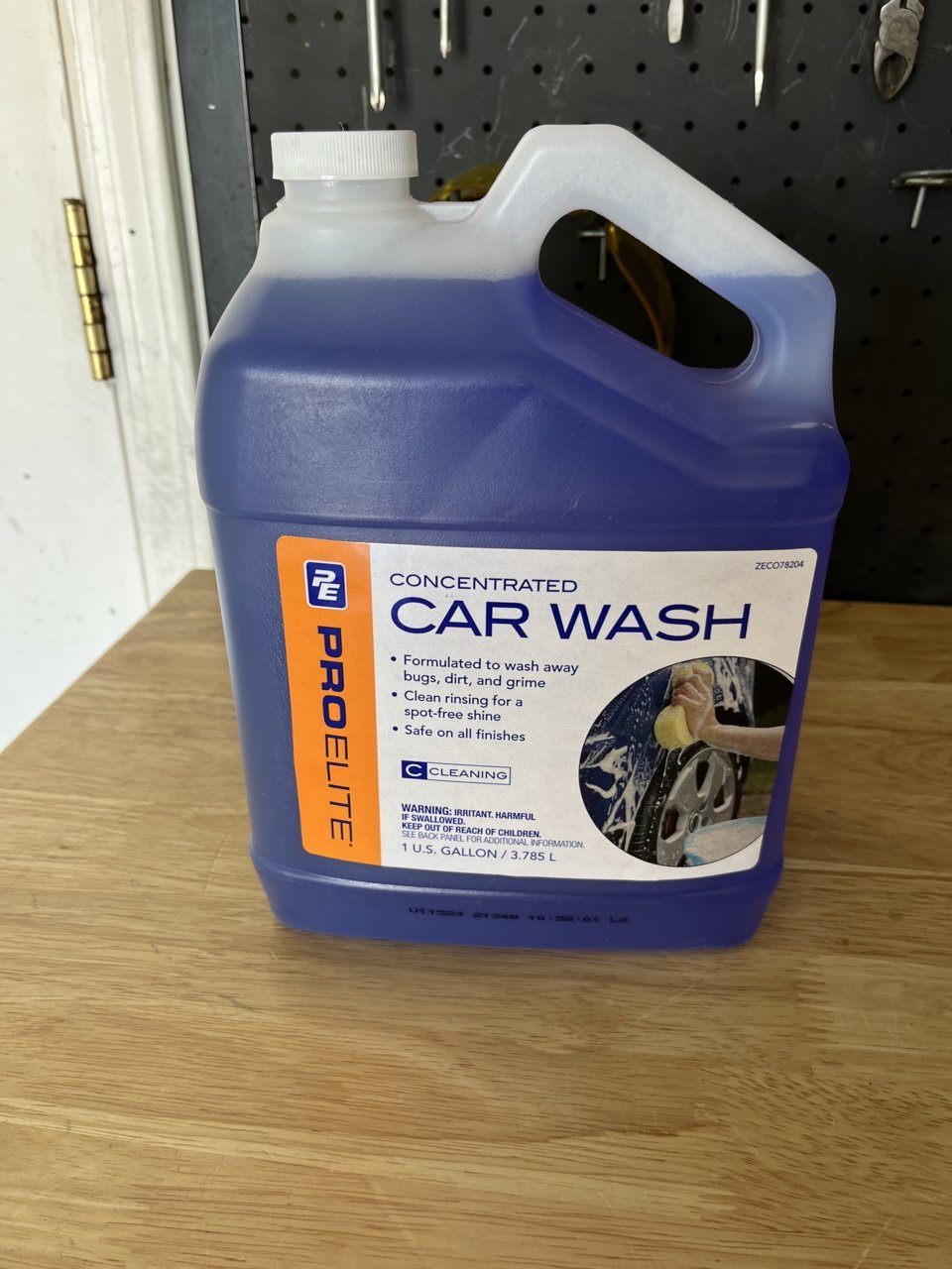 Meguiar's Hybrid Ceramic Wash & Wax - 48 Oz Wash with 8 Oz SiO2 Boost