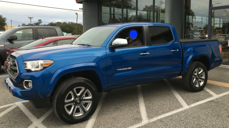 1tacoma.jpg