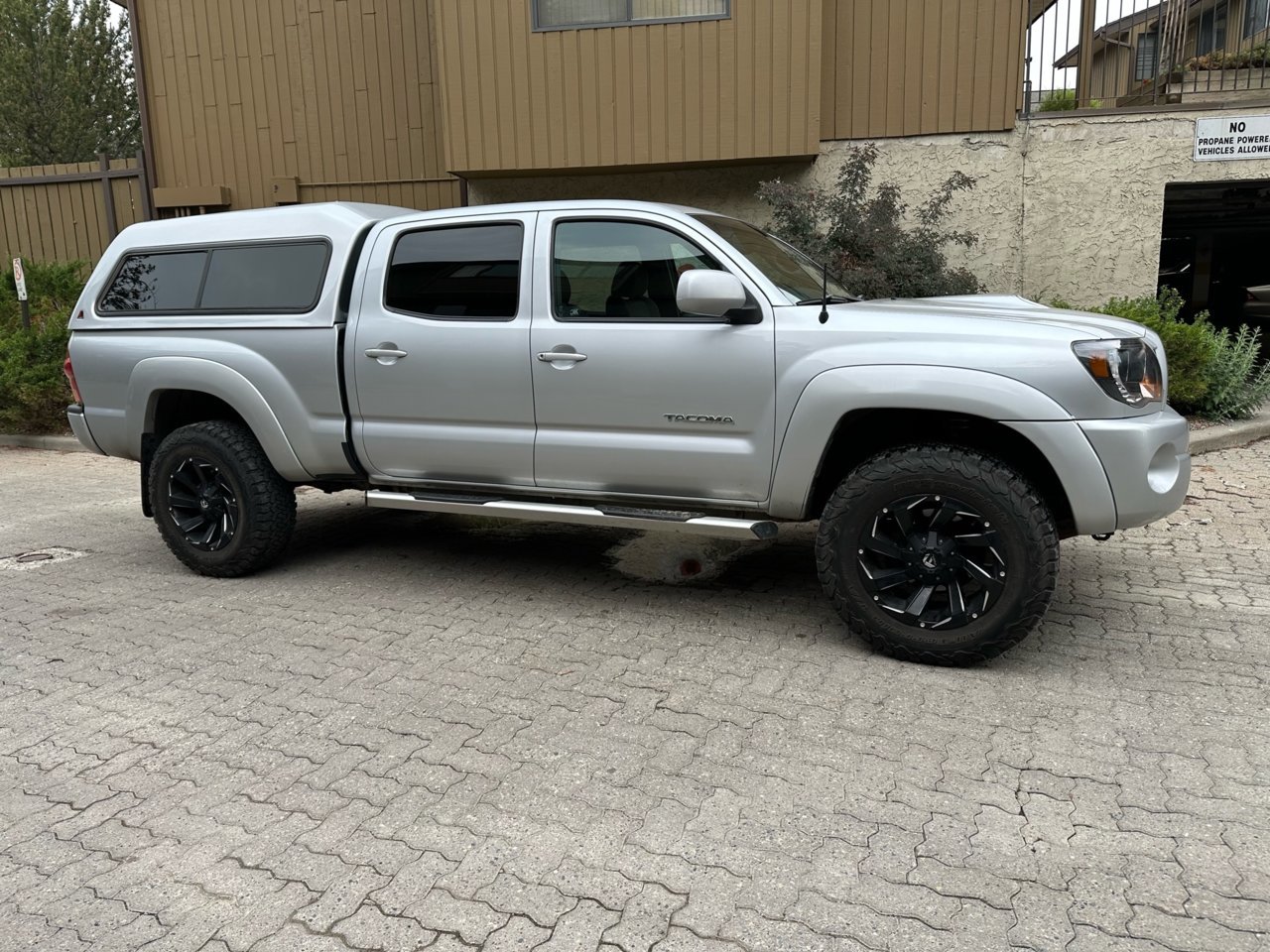 2 Taco Post Eibach.jpg