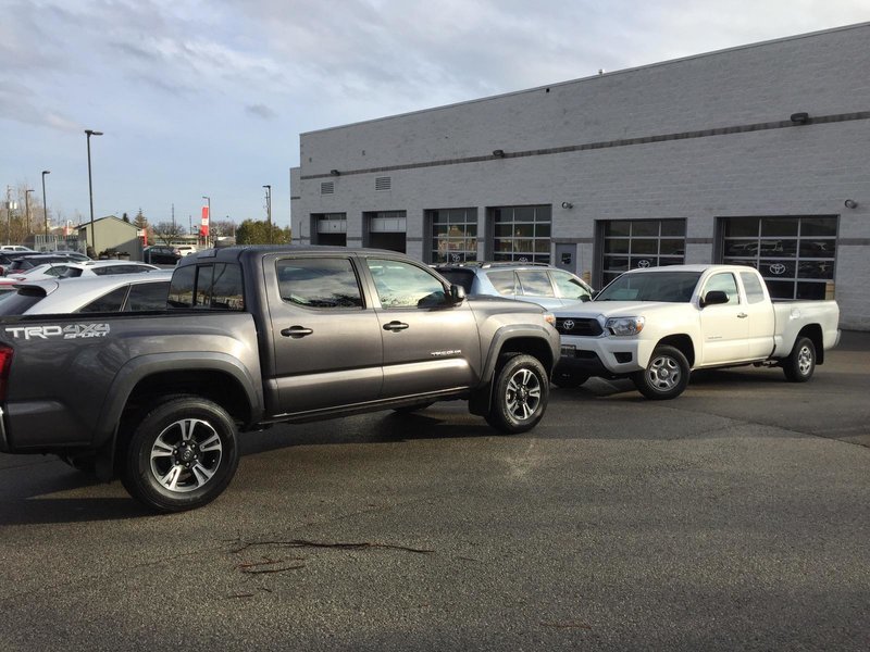 2 tacomas.jpg