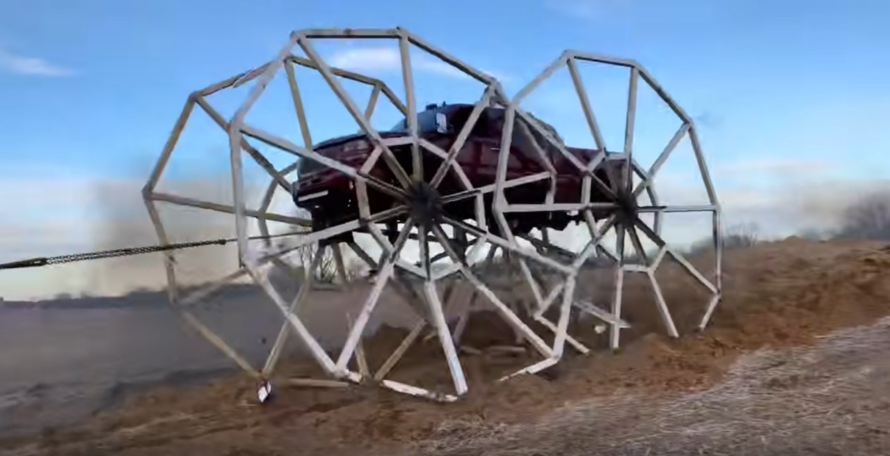 20 Foot Wheels.jpg