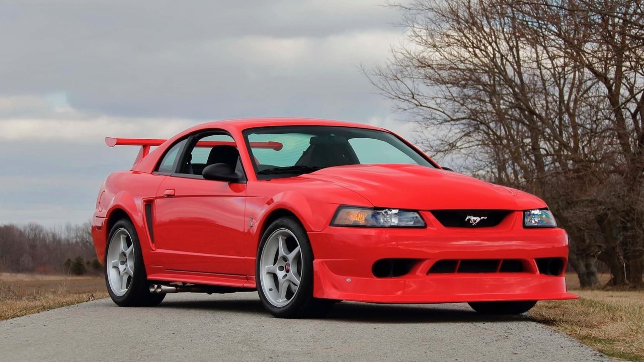 2000-ford-mustang-svt-cobra-r-photo-by-mecum_100744295_h.jpg