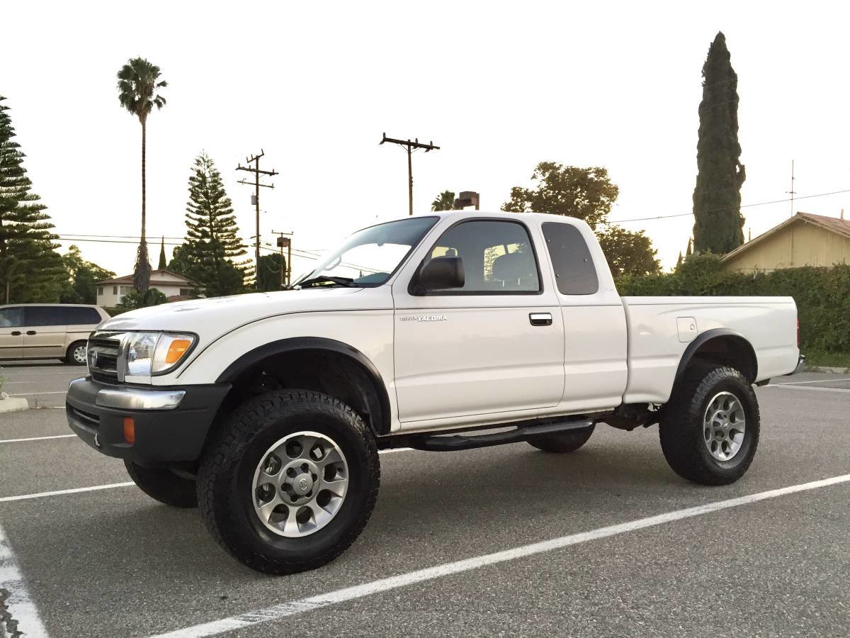 2000 Taco.jpg