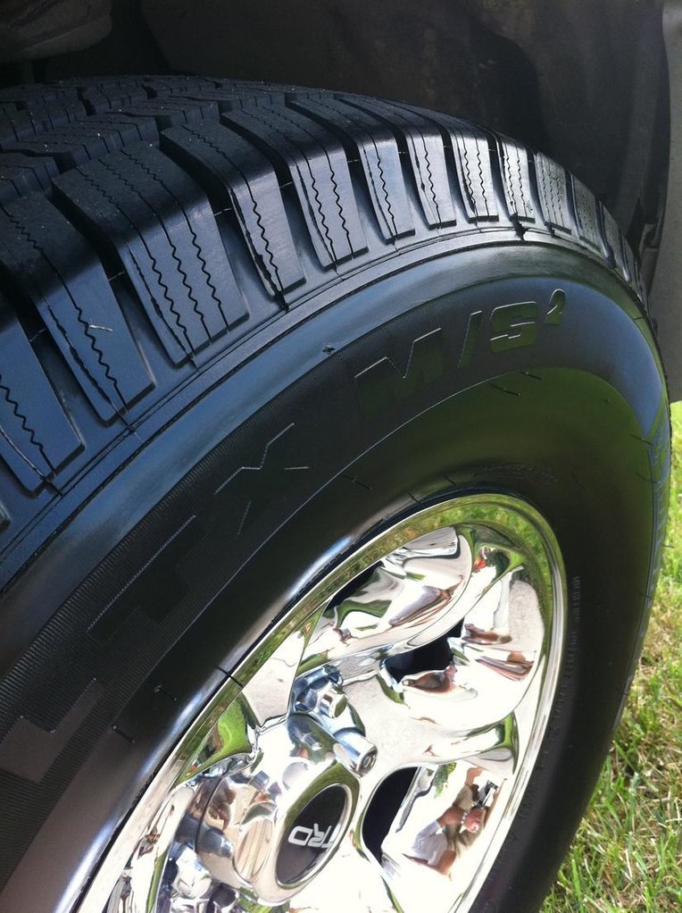 200019d1460488625-michelin-ltx-m-s2-v-br_9d821482afe7f5f90696919b351f69c43c12a47e.jpg