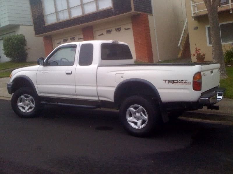 2000TacomaPreRunnerSR5TRD_7ab131e948f00472472ab7ada3b484c518169fd3.jpg