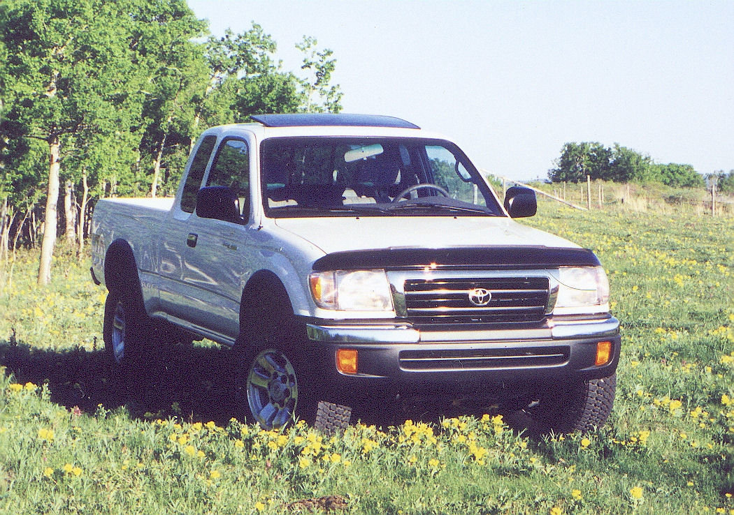 2000Toyota1.jpg