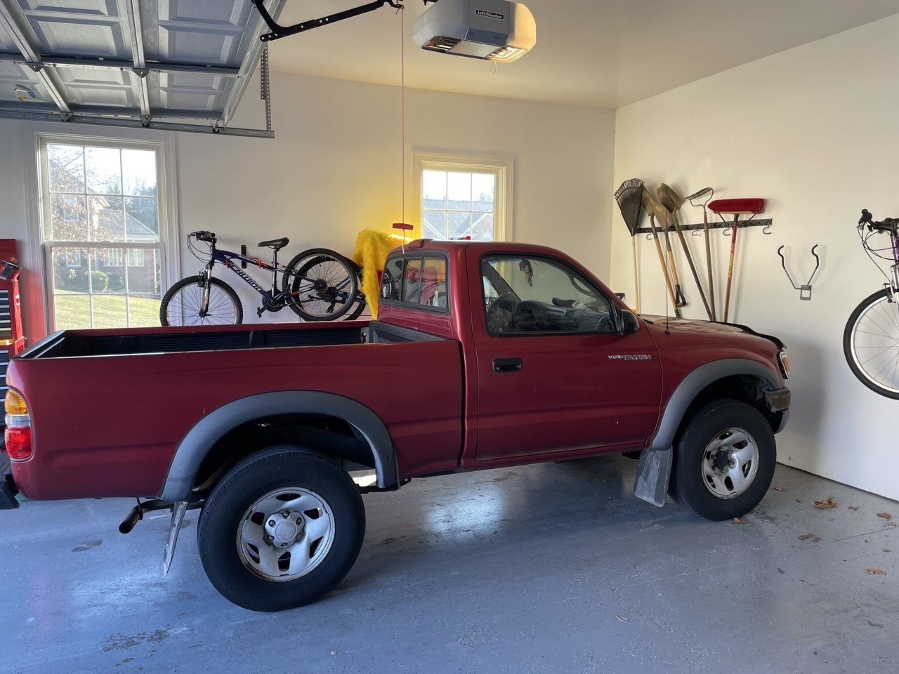 2001 tacoma.jpg