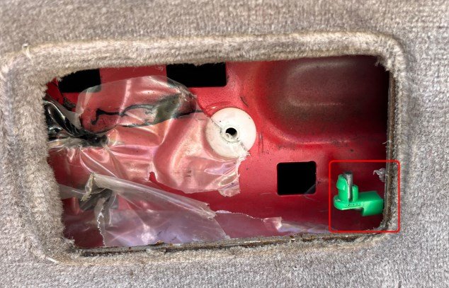 2001 Toyota Part 1.jpg