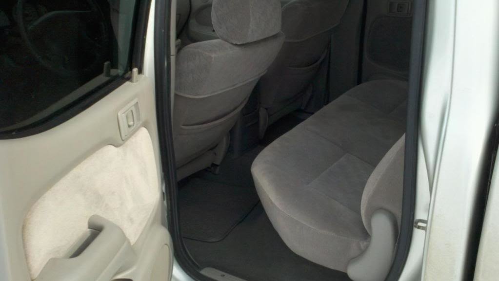 2001Tacoma3_8eb0b2d2a32f573e7bbede11a075510b1085b28f.jpg