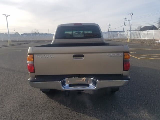 2002_toyota_tacoma-pic-4348601382199579866-1024x768.jpg