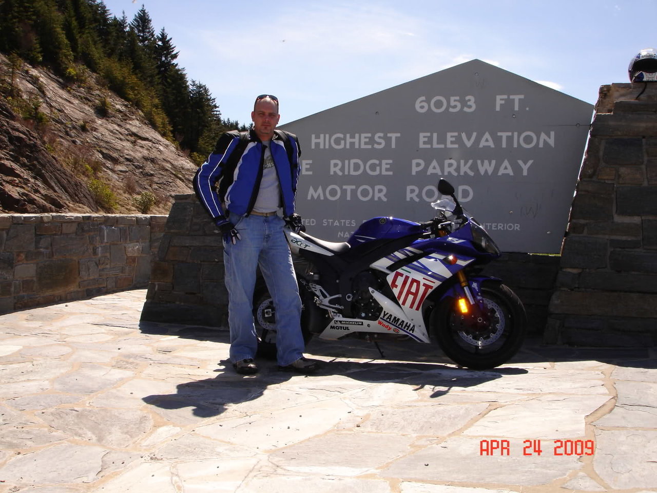 20030q1_096a36352ed203cb06af23e733b8b40911bdfea0.jpg