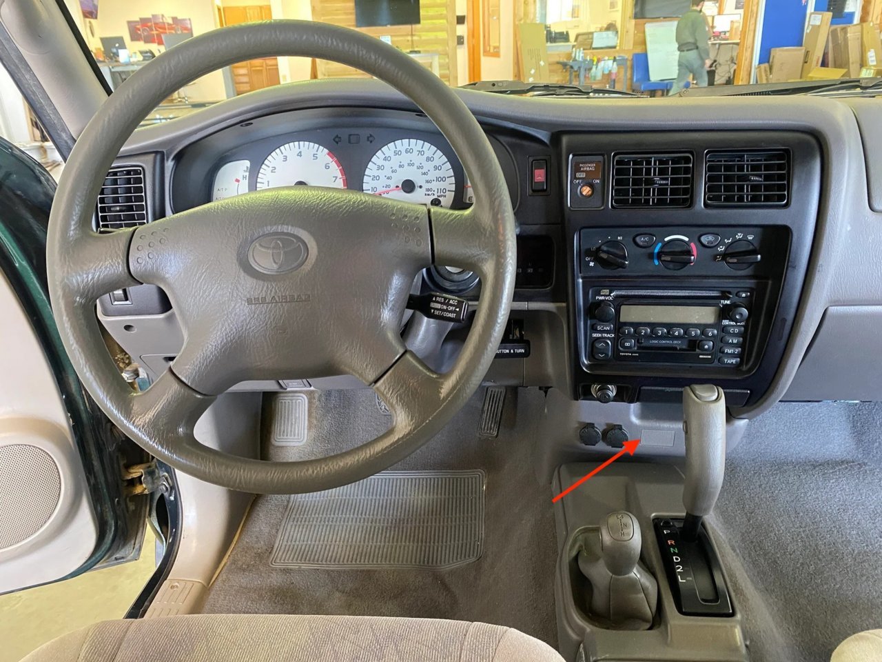 2004 tacoma interior.jpg