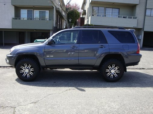 20044runner_2af6ef7f6478ffc7ae5292b8718b8effdf13a763.jpg