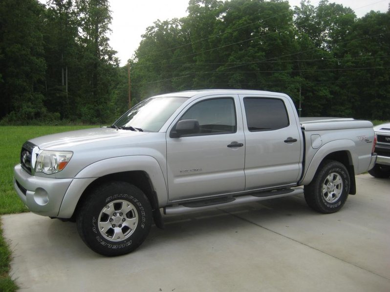 2005 Tacoma DBL Cab.jpg