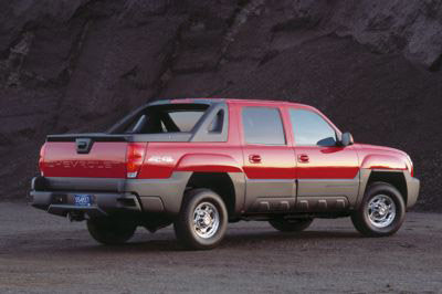 2005_Chevy_Avalanche.jpg