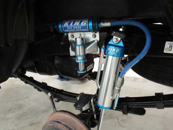2005_toyota_tacoma_3.0_rear_bypass_shocks_1.jpg