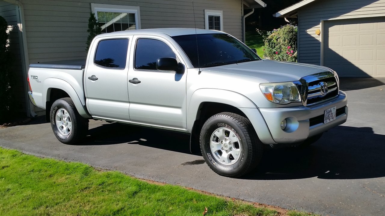 2006 Tacoma (2).jpg