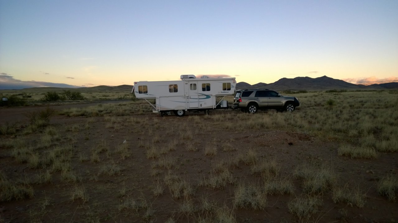 2007 t4r and 2008 trailmanor deming NM.jpg