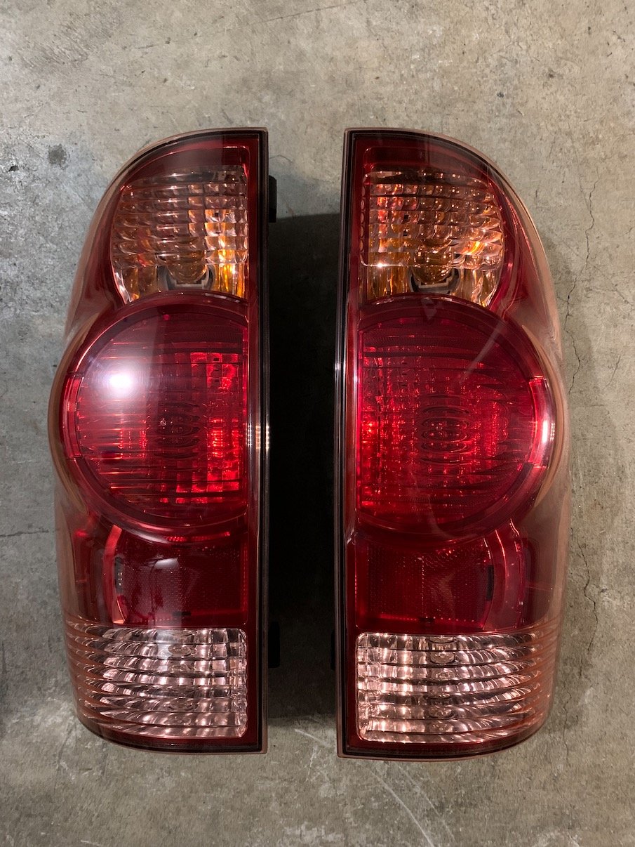 2007 Tacoma taillights front.jpg