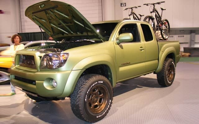 2007-toyota-tacoma-v8-incross-concept_10bdf401520b5b5fc7a6890733cc216b72dec08a.jpg