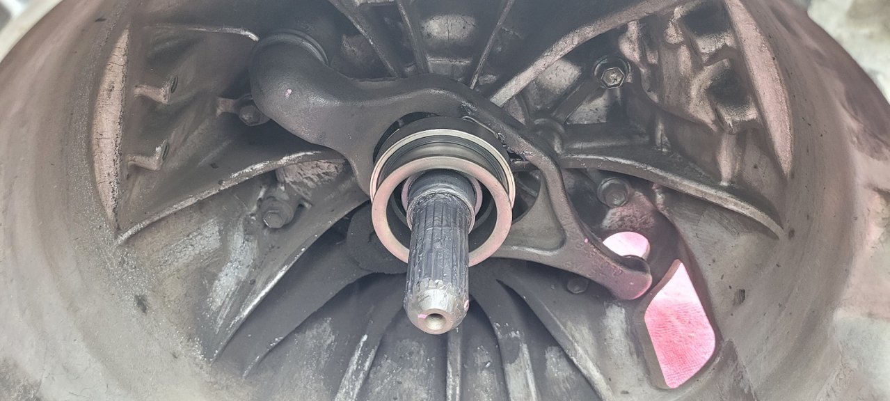 2007 Toyota Tacoma_Clutch Work-07.jpg