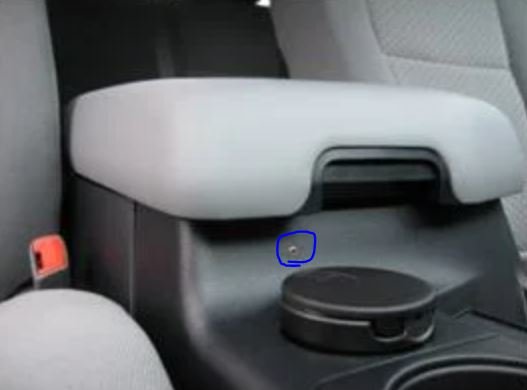 2007 Tundra Console Light.jpg