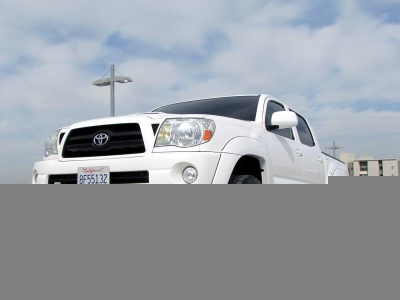 2007ToyotaTacomawhite020_767d8bb8193caa3de872090c887b2c04a35b7b06.jpg