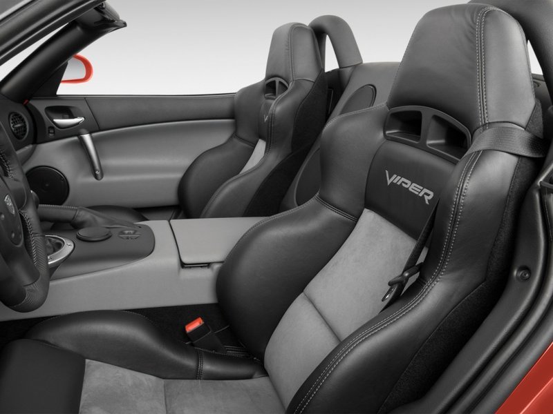 2008-dodge-viper-2-door-convertible-srt10-front-seats_100276304_l.jpg