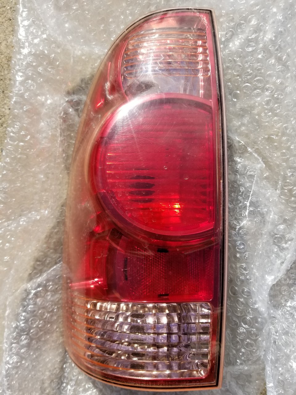 2008 tail lights (2).jpg