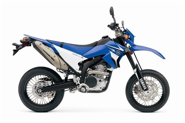 2008wr250x_e425d6ea96a8ede624e0c7bb69246bd766554241.jpg