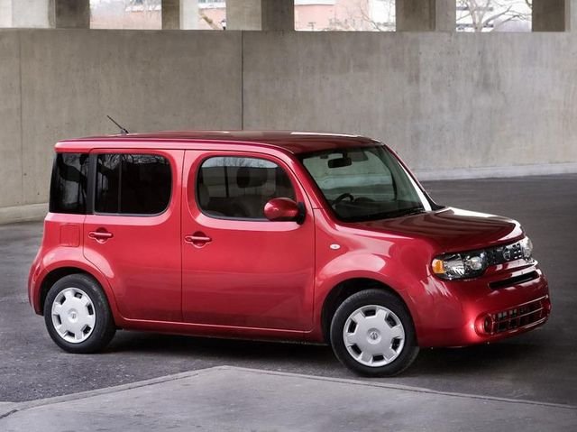 2010-nissan-cube-s-photo-263683-s-986x603-1557851294.jpg