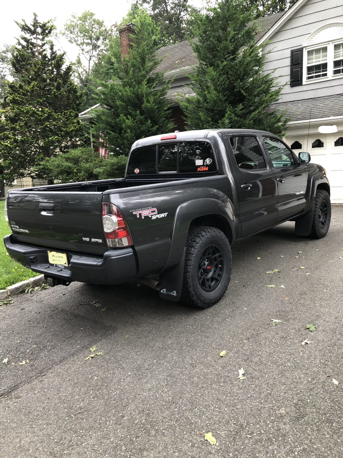 2010 Tacoma__TRD Pros_K02s_2.HEIC.jpg