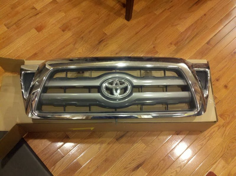 2010 toyota tacoma grille.jpg