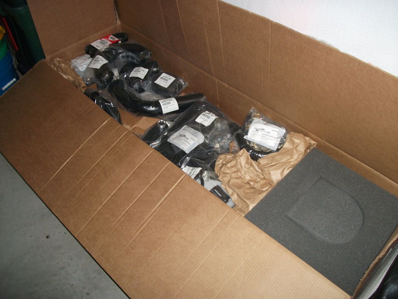 20101217 - Procharger P1SC pics (1).jpg