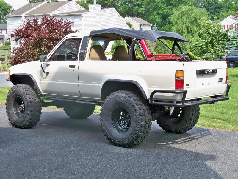 20104Runner068_defa74eba395e8cc16c8d6ff063b19fcd8896036.jpg