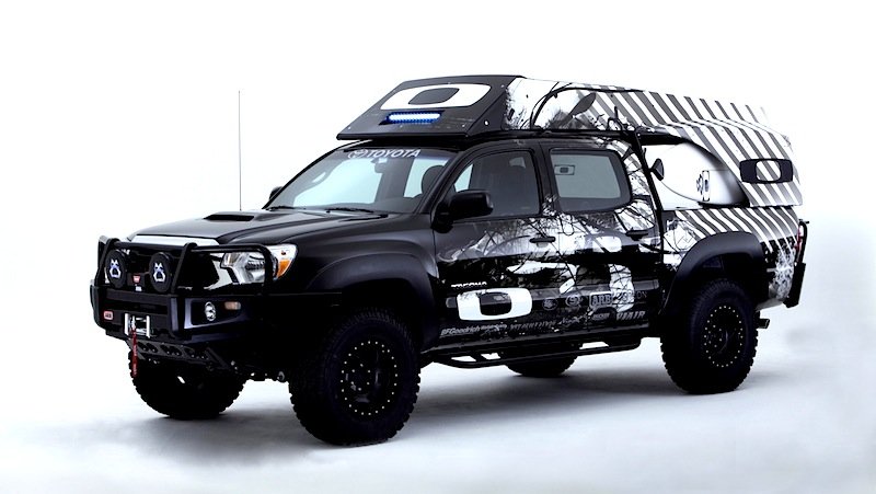 2011-Toyota-Oakley-Surf-Tacoma-Front-And_3cb79e179619206a3e3043c723fda05ea5e0f95f.jpg