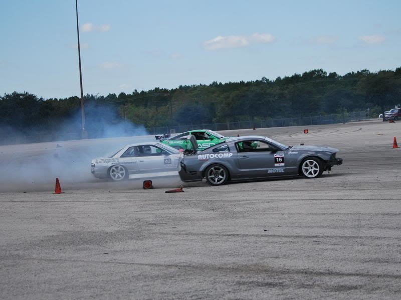 201110Texfest306_fd0d53f9b52d3d73ce2b8b67a68f3cd54c41f29b.jpg