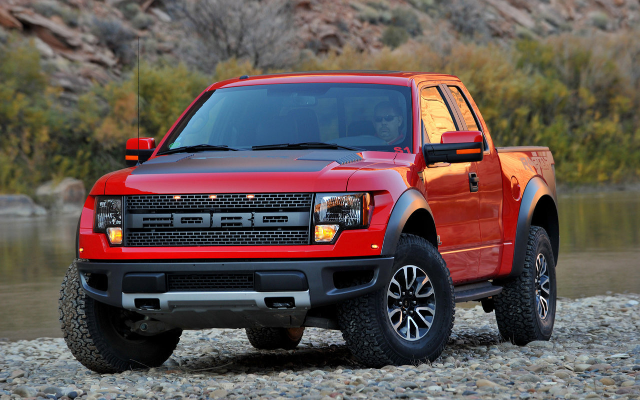 2012-Ford-F-150-SVT-Raptor-front-three-q_a9c640258cdd9a4d09464f76babedb5366d5465a.jpg