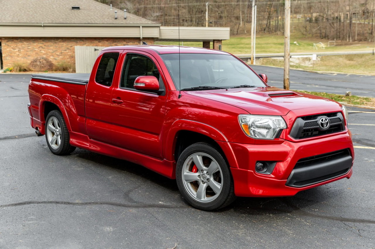 2012-toyota-tacoma-x-runner.jpg