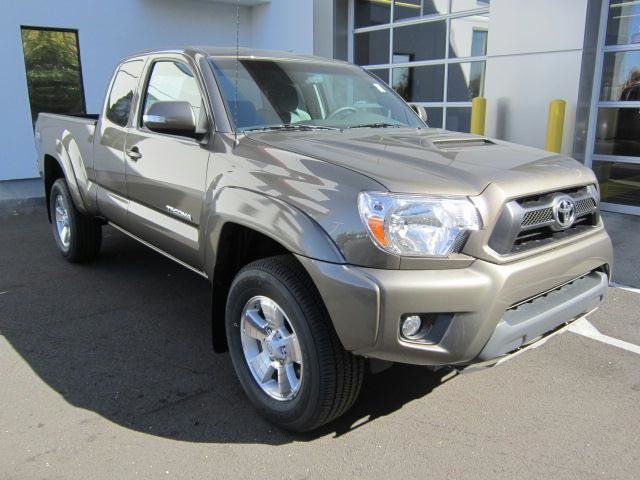 2013-toyota-tacoma-pyrite-mica-2_60c391f43ad5db1dc7e69dca0ee9aee0e63c7d05.jpg
