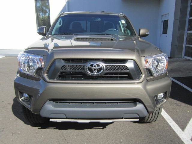 2013-toyota-tacoma-pyrite-mica-3_98755b30c2c284a33fd8578211a7895c58d80ad8.jpg