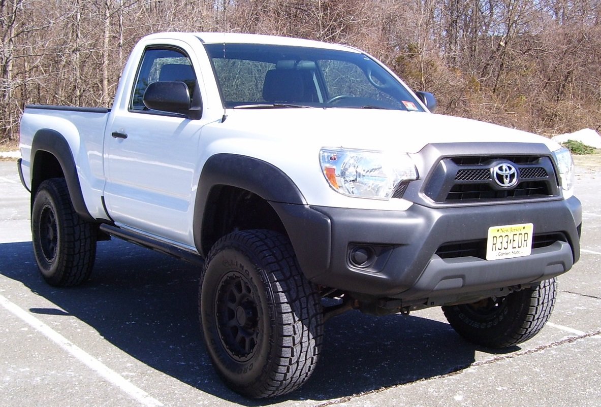 2013_white_tacoma4.jpg