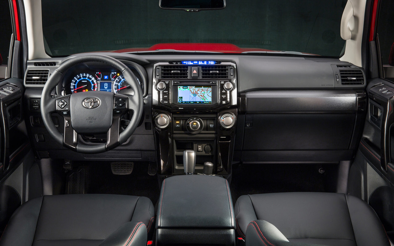2014-toyota-4runner-interior_abe36e59996dbeafcd9b89f7741c032cf6e65b30.jpg