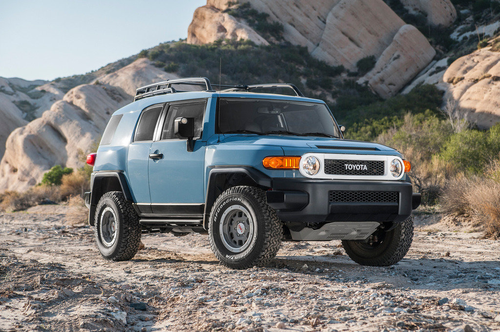 2014-toyota-fj-cruiser-trail-teams-ultim_00469dca4c326db542f5dca22ae84e50e1e0bf2e.jpg