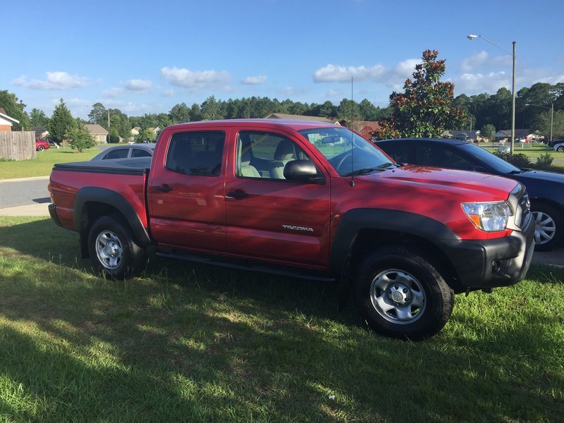 2014 Toyota Tacoma Prerunner 2.7 liter.jpg