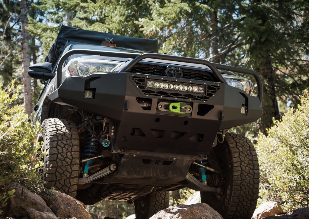 2014_4Runner_Predator_Full_Bumper_Product_Image_3_1024x1024.jpg