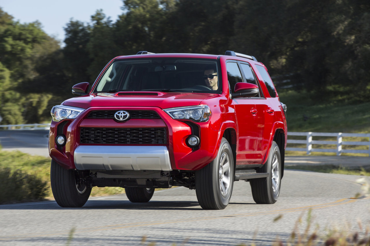 2014_Toyota_4Runner_007.jpg
