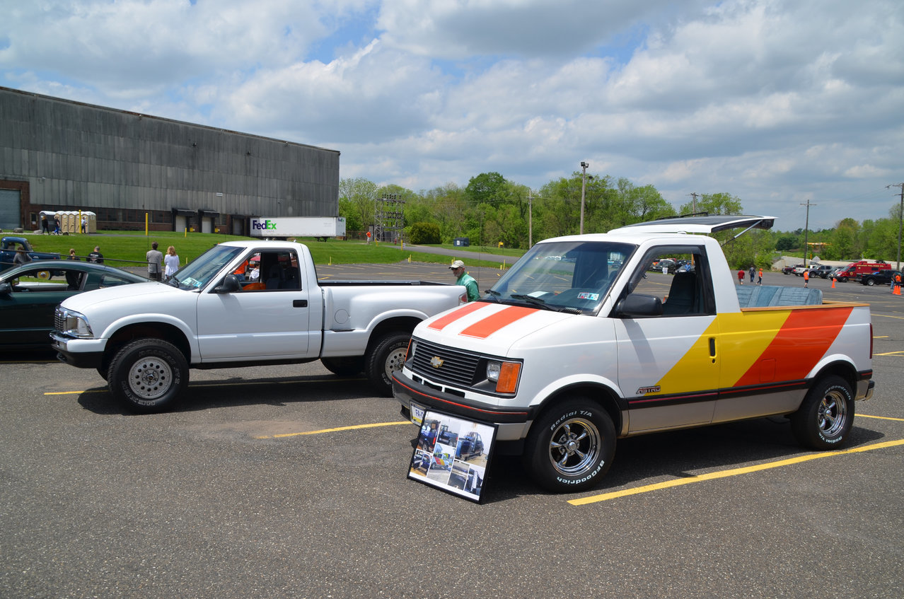 2014DormanHelpsCarShow 188.jpg