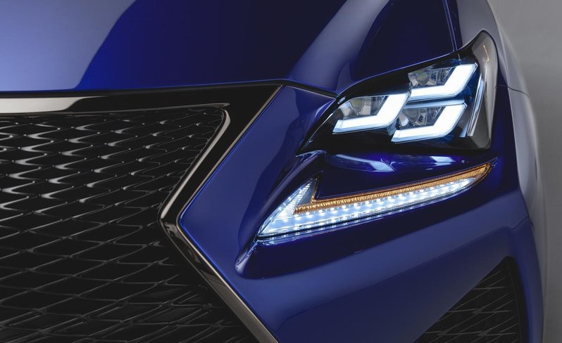 2015-lexus-rc-f-grille-and-headllight-photo-563512-s-1280x782.jpg